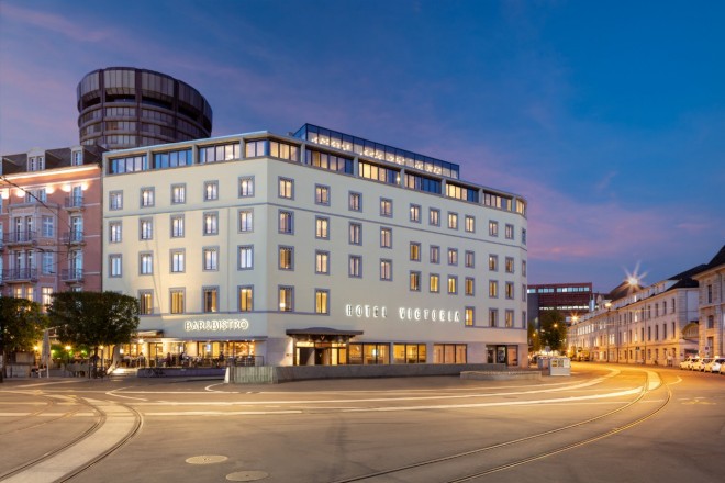 Fassade Hotel Victoria Basel